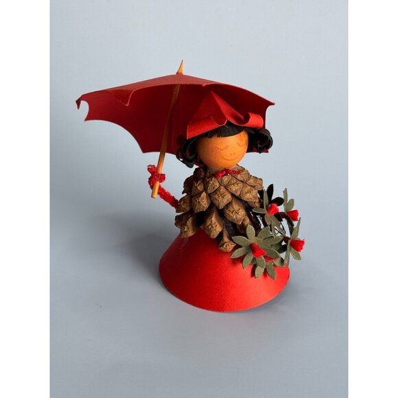 Vintage Erstad & Stubbe-Teglbjærg Handmade Denmark Figurine With Umbrella - Picture 1 of 7